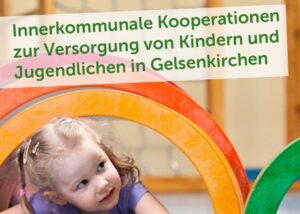 Innerkommunale Kooperationen zur Versorgung von Kindern und Jugendlichen in Gelsenkirche_ Kind spielt in Turnhalle